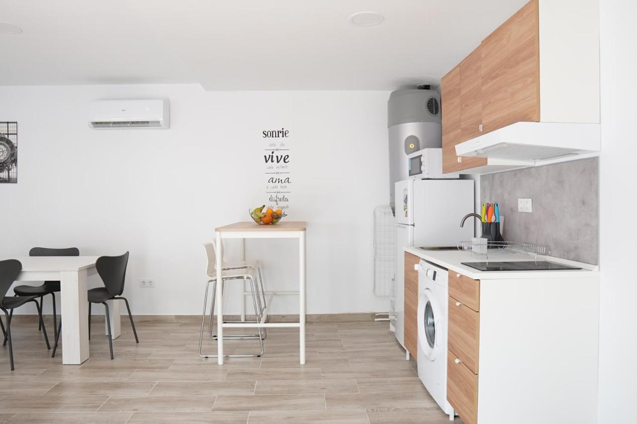 Apartamentos Turisticos San Miguel Arcangel, S.L. Сан Роке Екстериор снимка